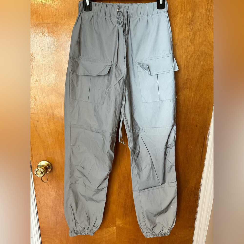 Reflective Cargo Pants - Picture 3 of 3